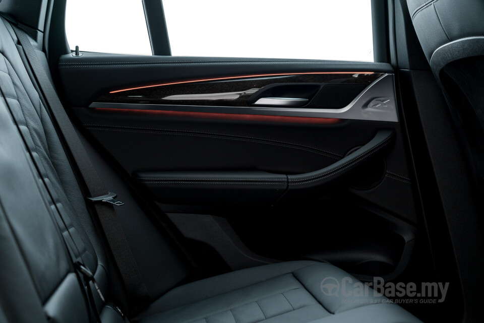 Audi A4 B9 (2016) Interior