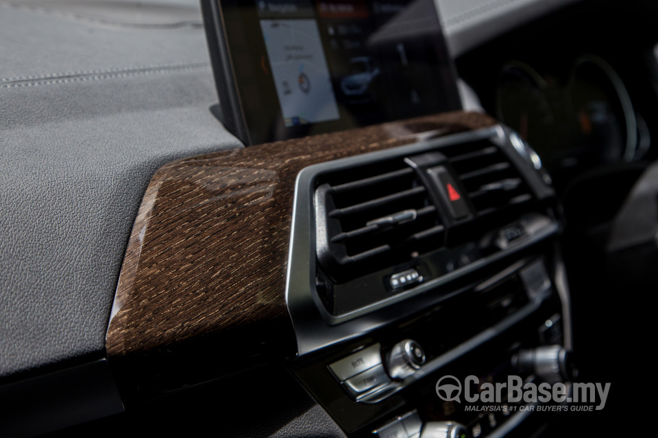 BMW X3 G01 (2018) Interior