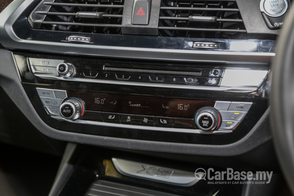BMW X3 G01 (2018) Interior