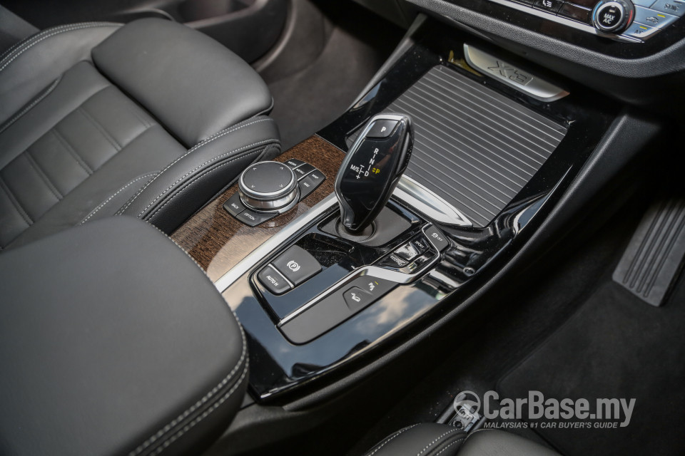 BMW X3 G01 (2018) Interior