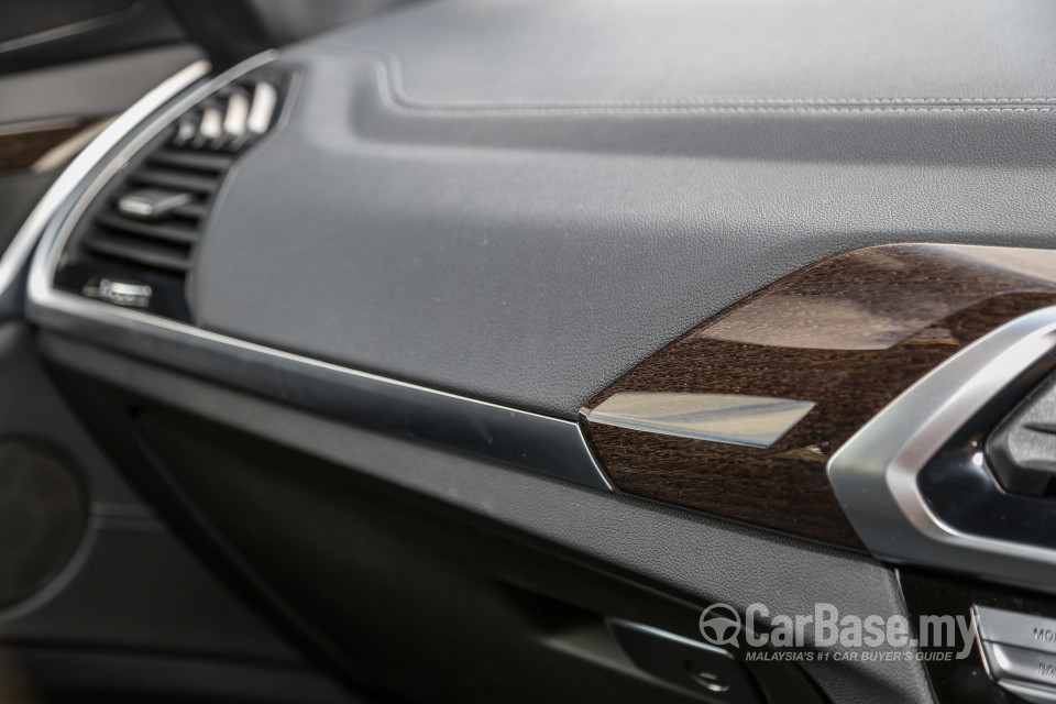 BMW X3 G01 (2018) Interior