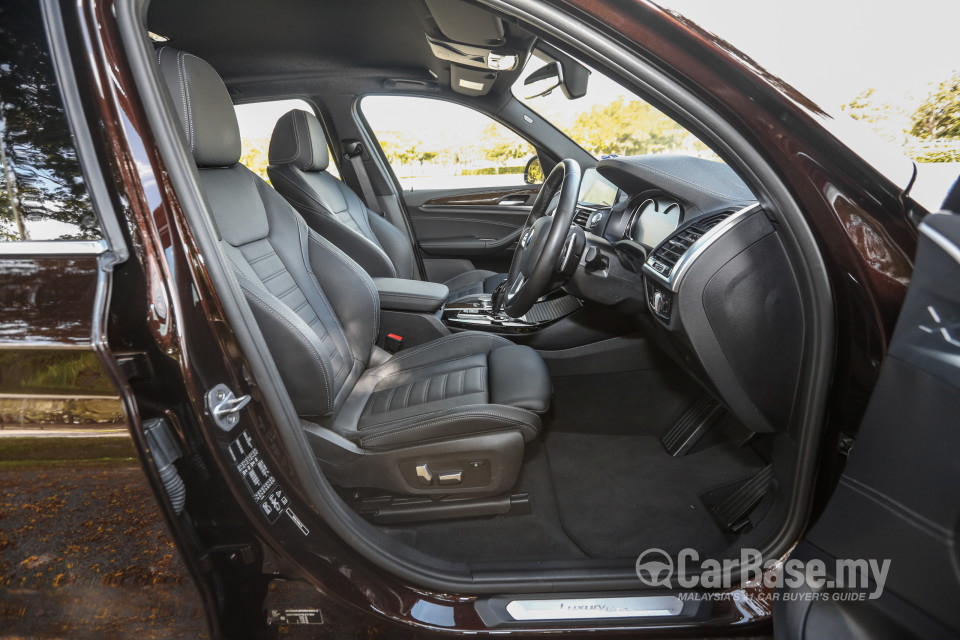 BMW X3 G01 (2018) Interior
