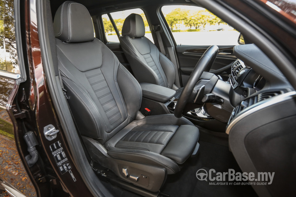 BMW X3 G01 (2018) Interior