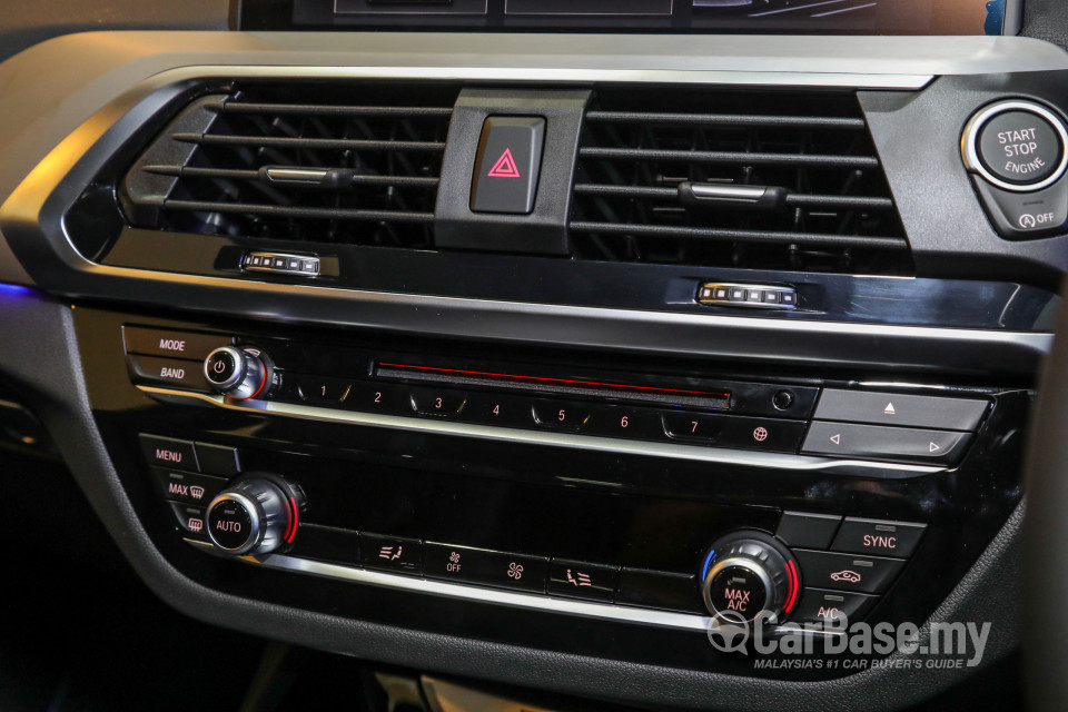 BMW X3 G01 (2018) Interior