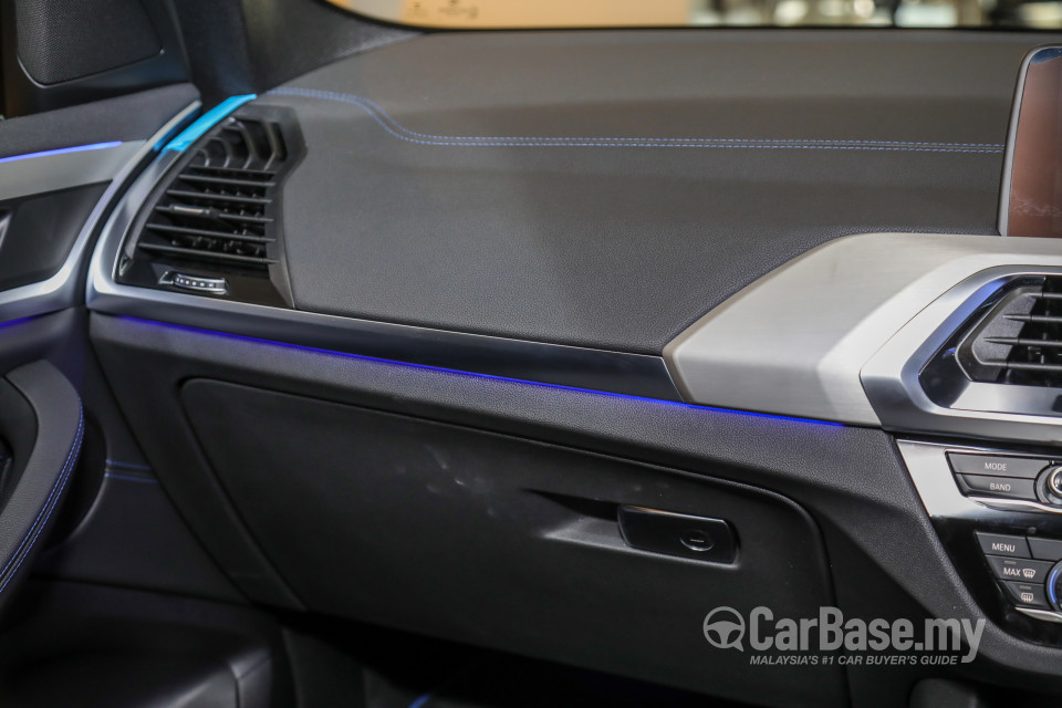BMW X3 G01 (2018) Interior