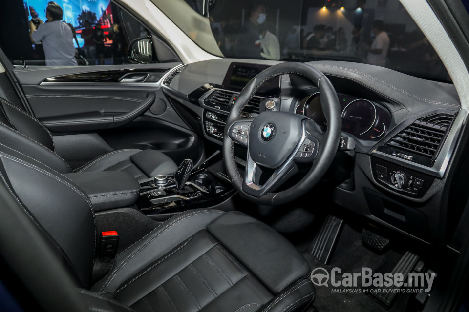 BMW X3 G01 (2018) Interior