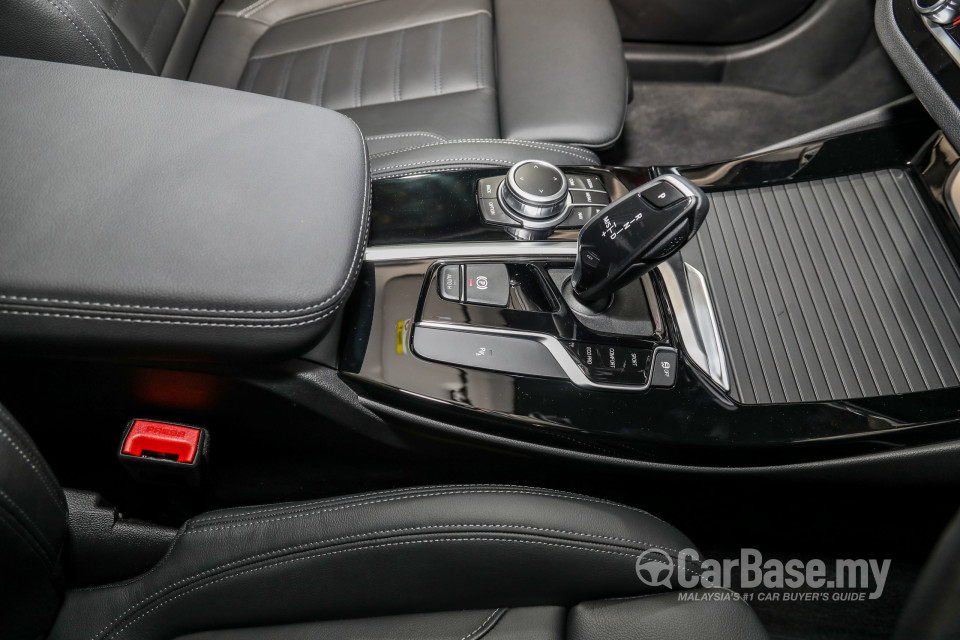 BMW X3 G01 (2018) Interior