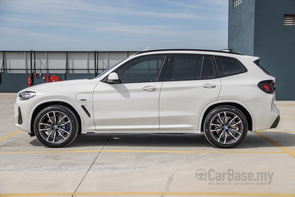 BMW X3 G01 LCI (2022) Exterior