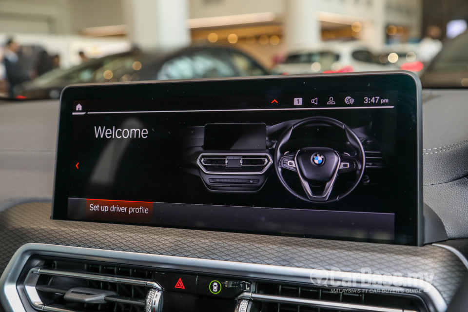 BMW X3 G01 LCI (2022) Interior