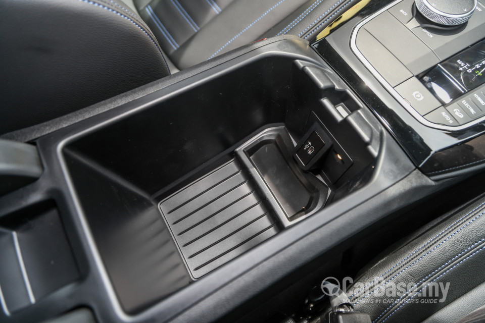 BMW X3 G01 LCI (2022) Interior