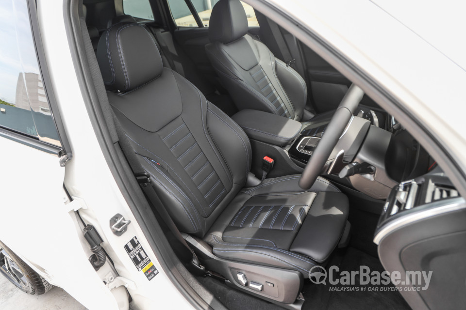 BMW X3 G01 LCI (2022) Interior