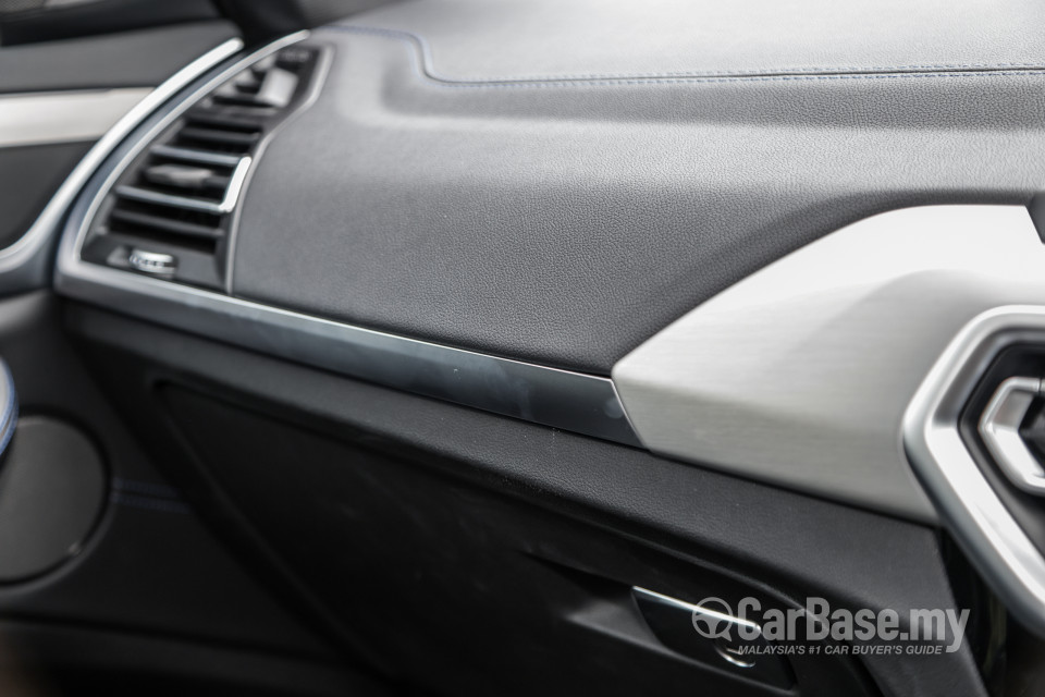 BMW X3 G01 LCI (2022) Interior