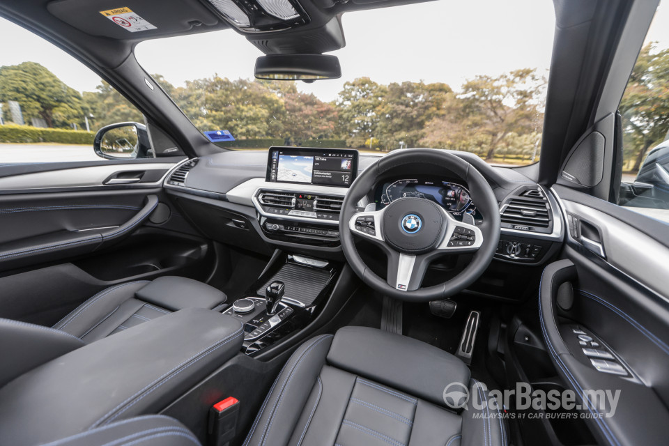 BMW X3 G01 LCI (2022) Interior