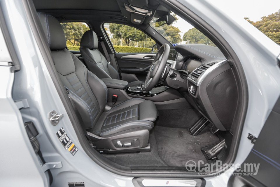 BMW X3 G01 LCI (2022) Interior