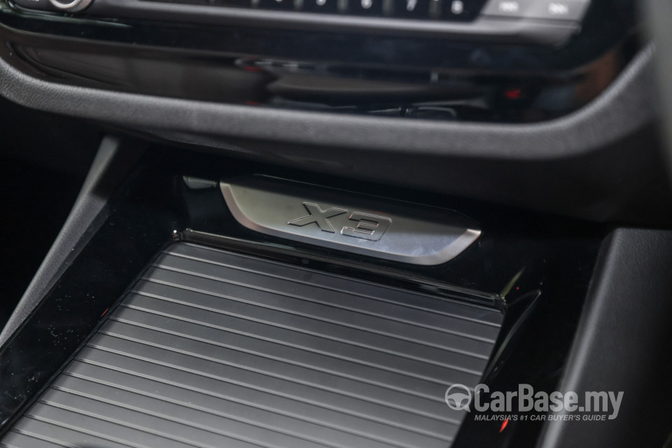 BMW X3 G01 LCI (2022) Interior