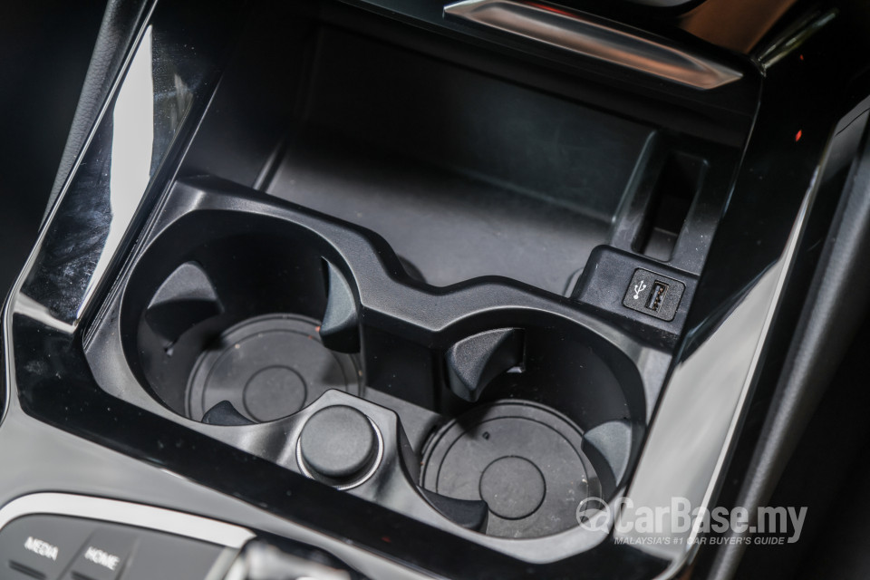 BMW X3 G01 LCI (2022) Interior