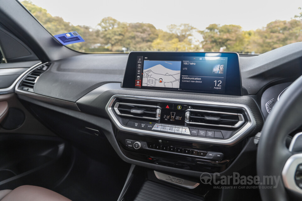 BMW X3 G01 LCI (2022) Interior