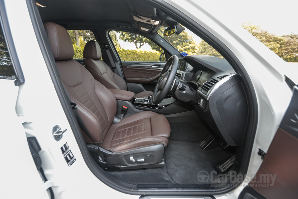 BMW X3 G01 LCI (2022) Interior