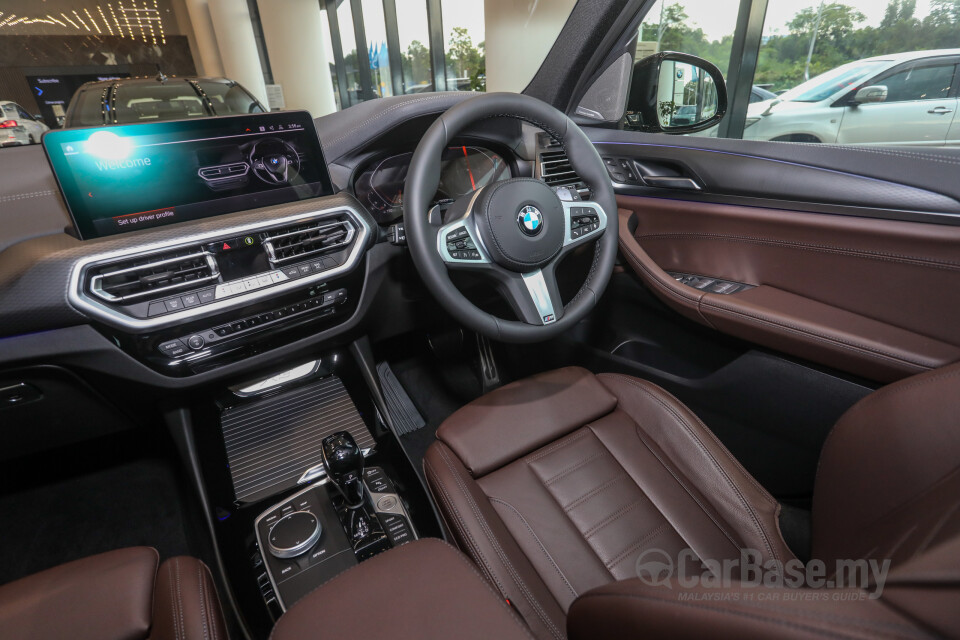 BMW X3 G01 LCI (2022) Interior