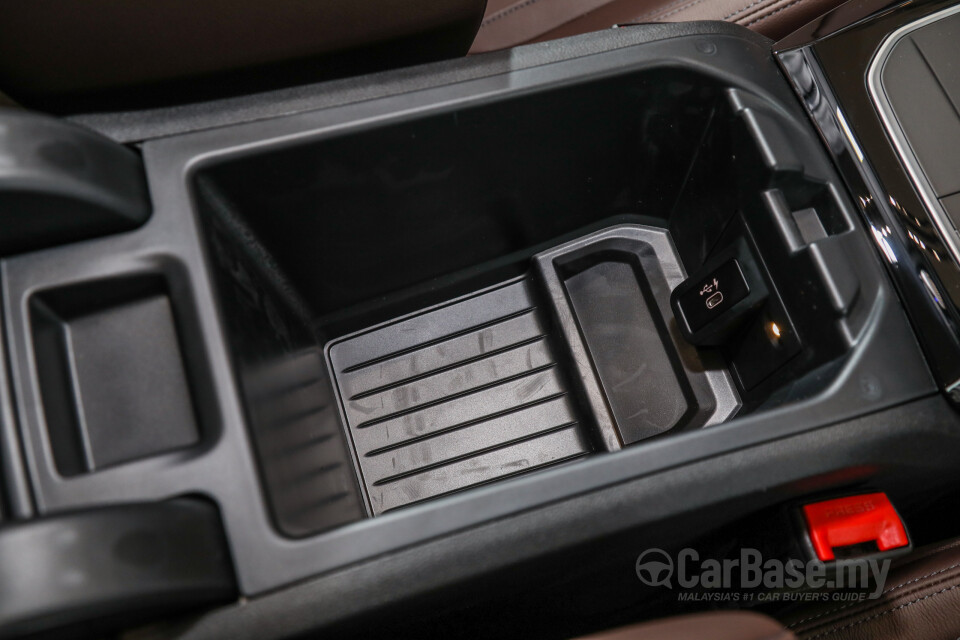 BMW X3 G01 LCI (2022) Interior