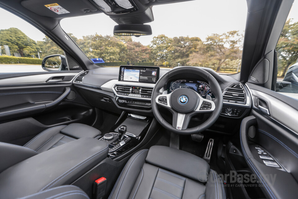 BMW X3 G01 LCI (2022) Interior