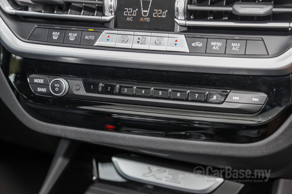 BMW X3 G01 LCI (2022) Interior