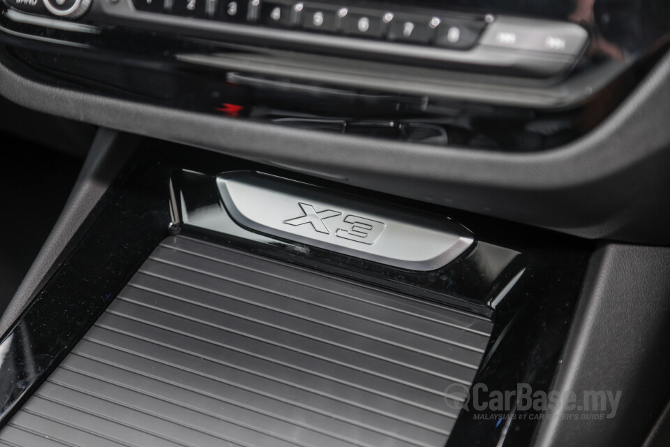 BMW X3 G01 LCI (2022) Interior