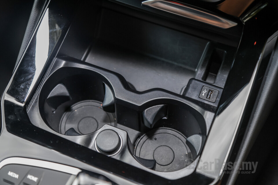 BMW X3 G01 LCI (2022) Interior