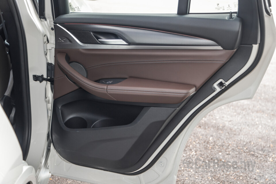 BMW X3 G01 LCI (2022) Interior
