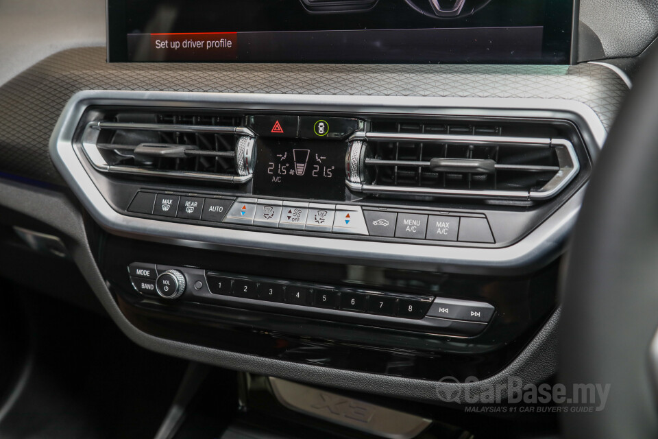 BMW X3 G01 LCI (2022) Interior