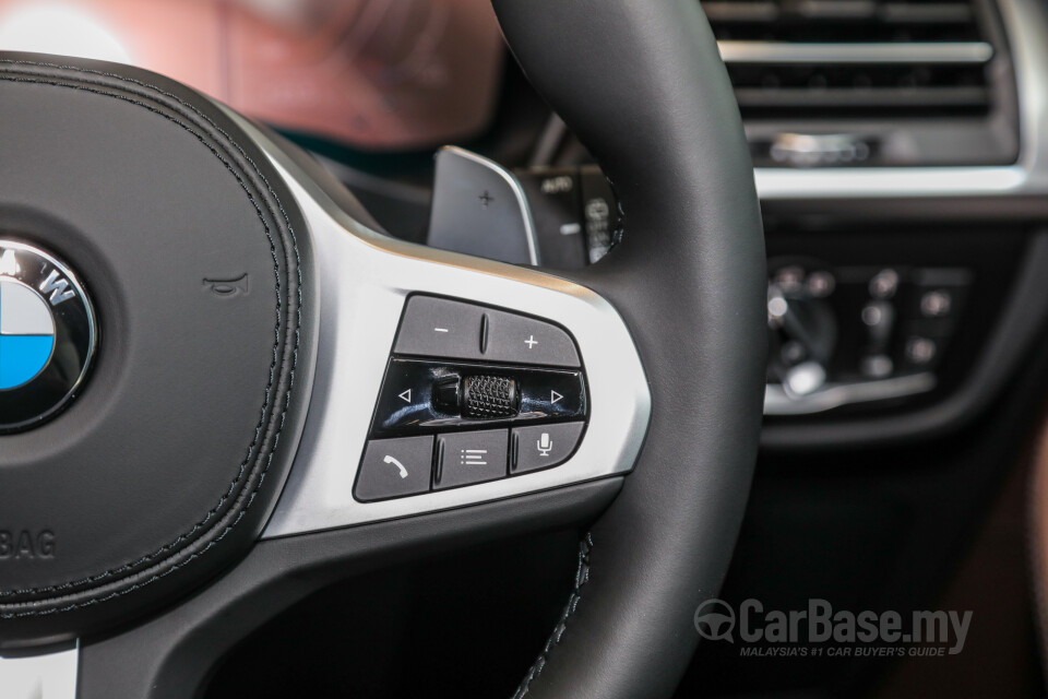 BMW X3 G01 LCI (2022) Interior