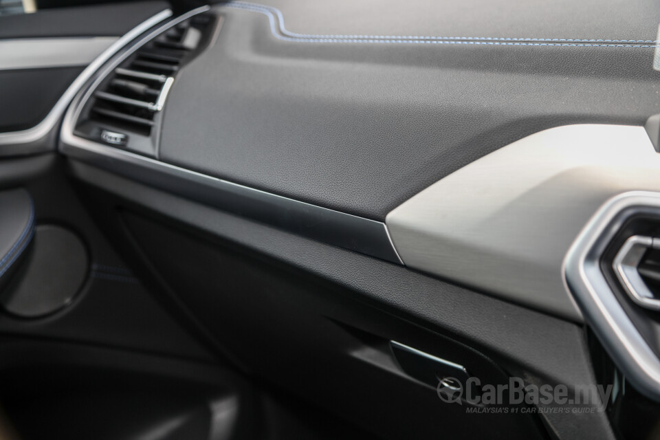 BMW X3 G01 LCI (2022) Interior