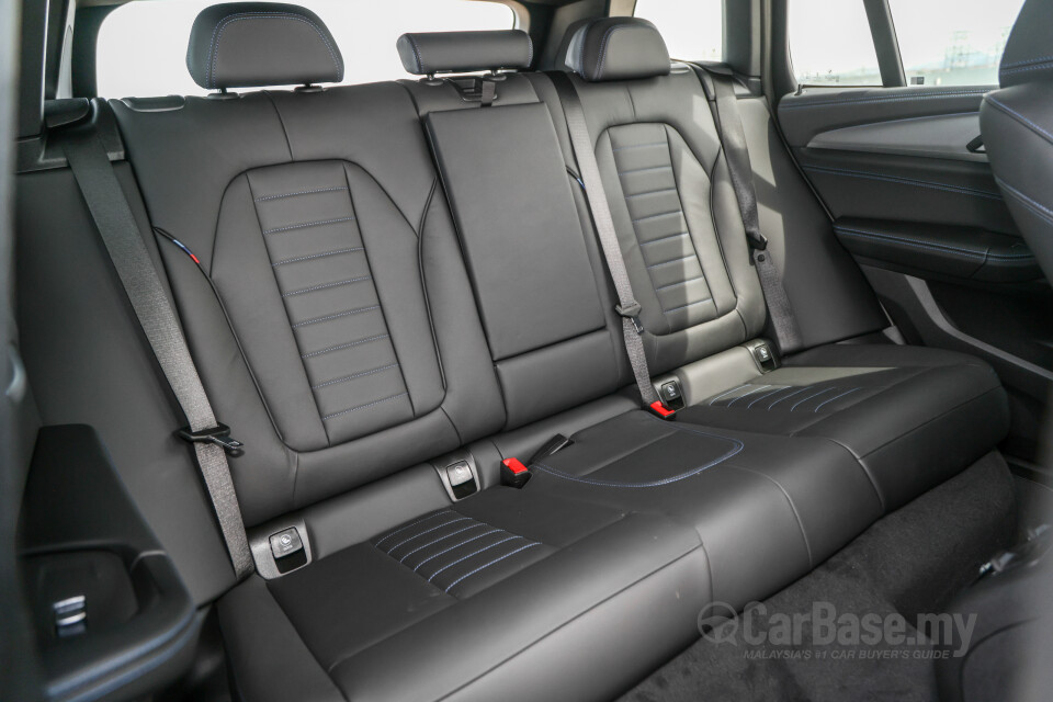 BMW X3 G01 LCI (2022) Interior