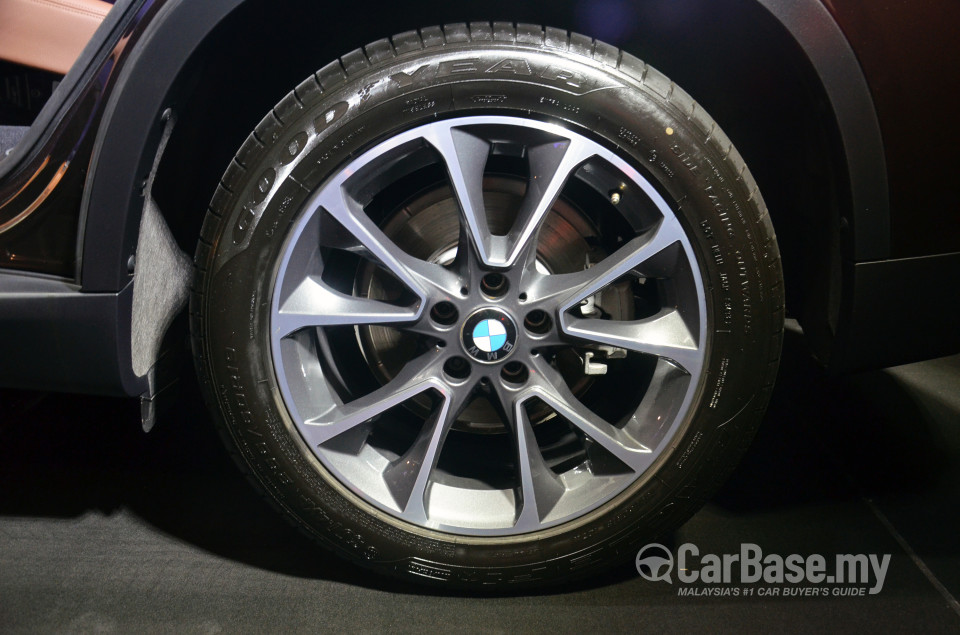 BMW X5 F15 (2014) Exterior