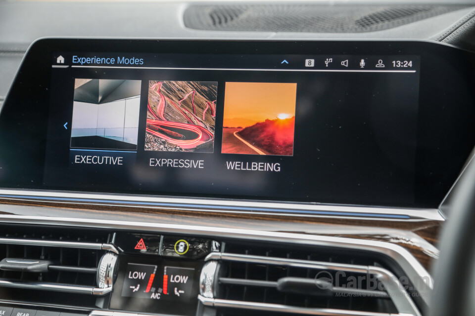 Nissan Navara D23 (2015) Interior