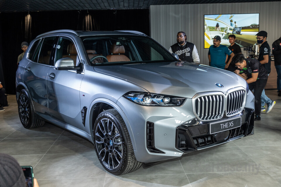 BMW X5 G05 LCI (2024) Exterior