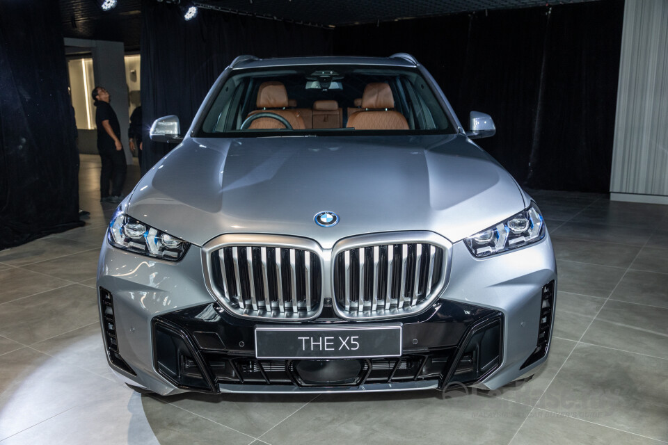 BMW X5 G05 LCI (2024) Exterior