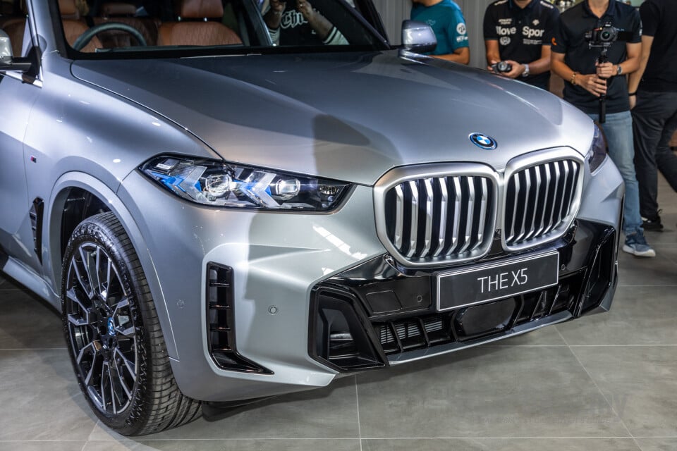 BMW X5 G05 LCI (2024) Exterior