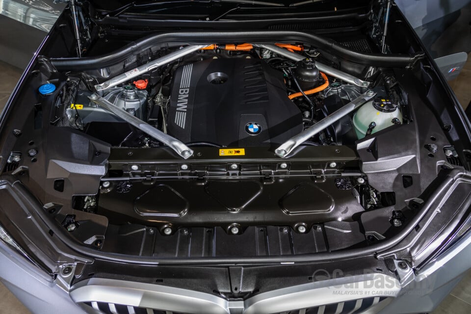 BMW X5 G05 LCI (2024) Exterior