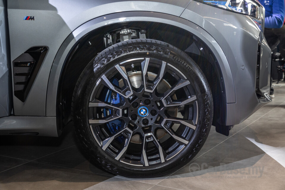 BMW X5 G05 LCI (2024) Exterior