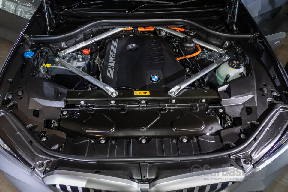 BMW X5 G05 LCI (2024) Exterior