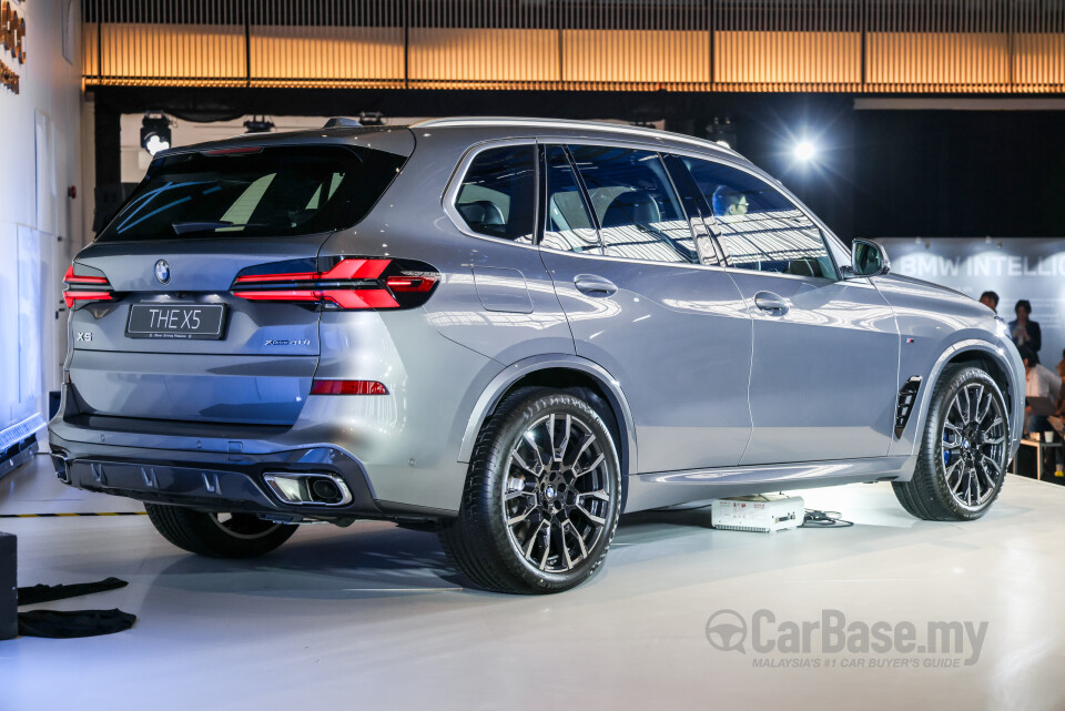 BMW X5 G05 LCI (2024) Exterior