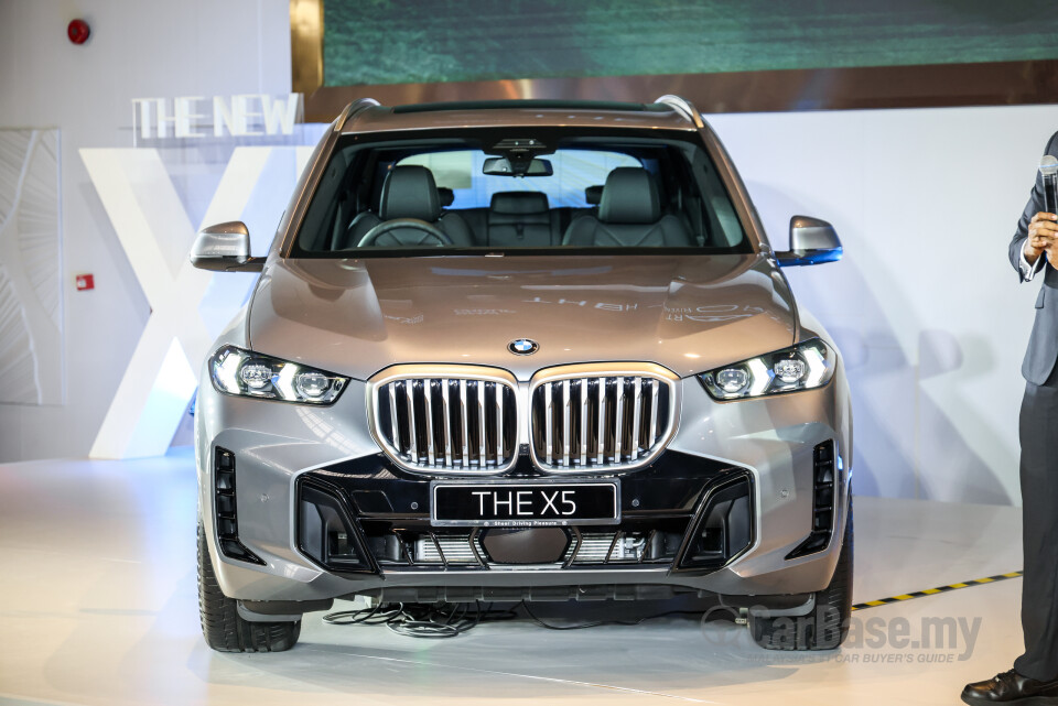 BMW X5 G05 LCI (2024) Exterior