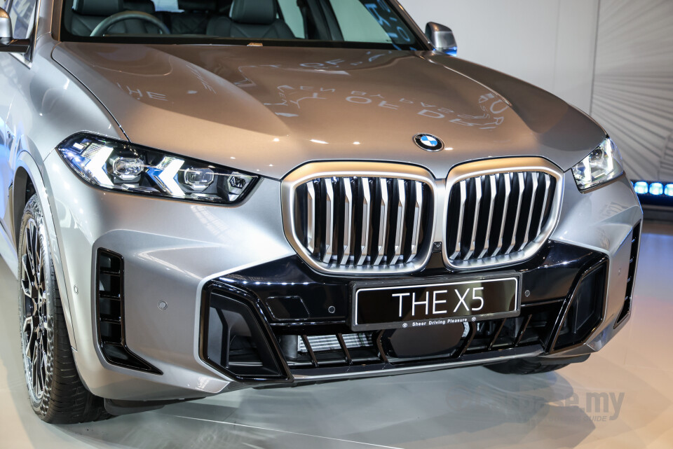 BMW X5 G05 LCI (2024) Exterior
