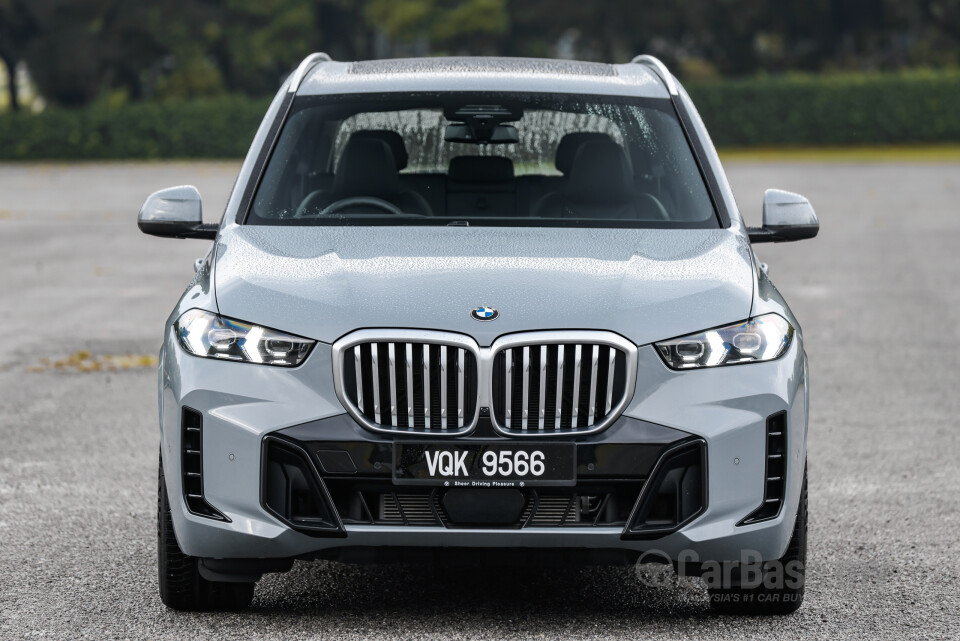 BMW X5 G05 LCI (2024) Exterior