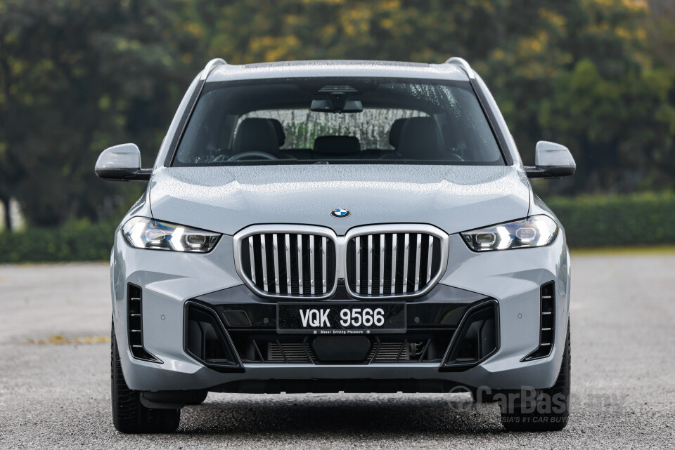 BMW X5 G05 LCI (2024) Exterior