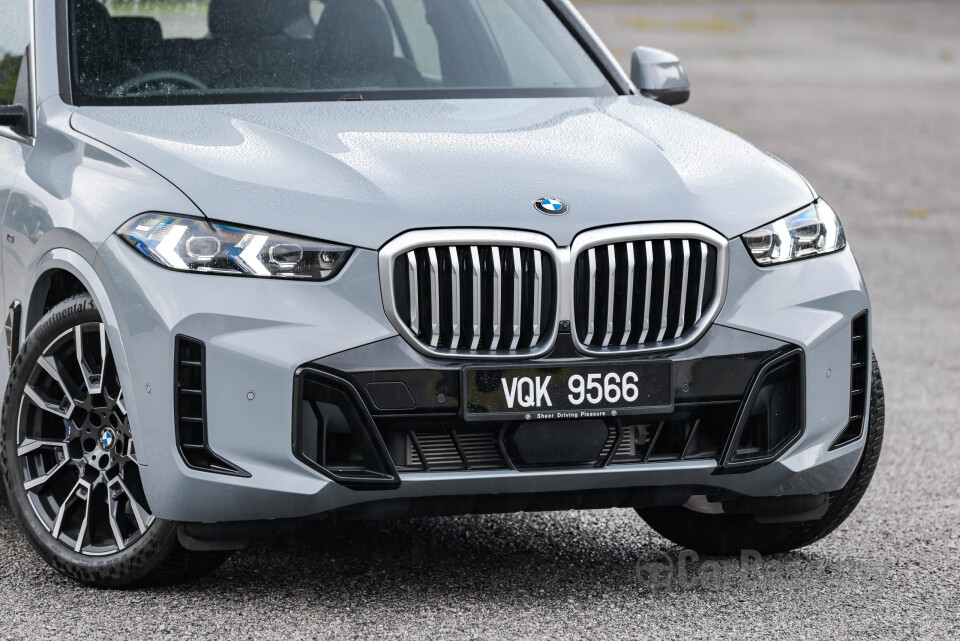 BMW X5 G05 LCI (2024) Exterior