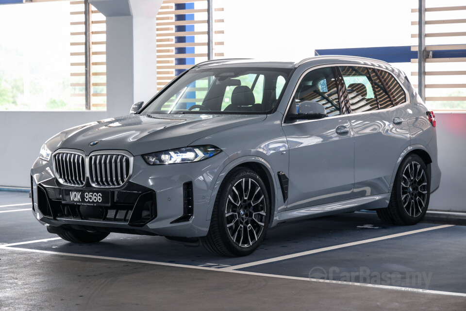 BMW X5 G05 LCI (2024) Exterior