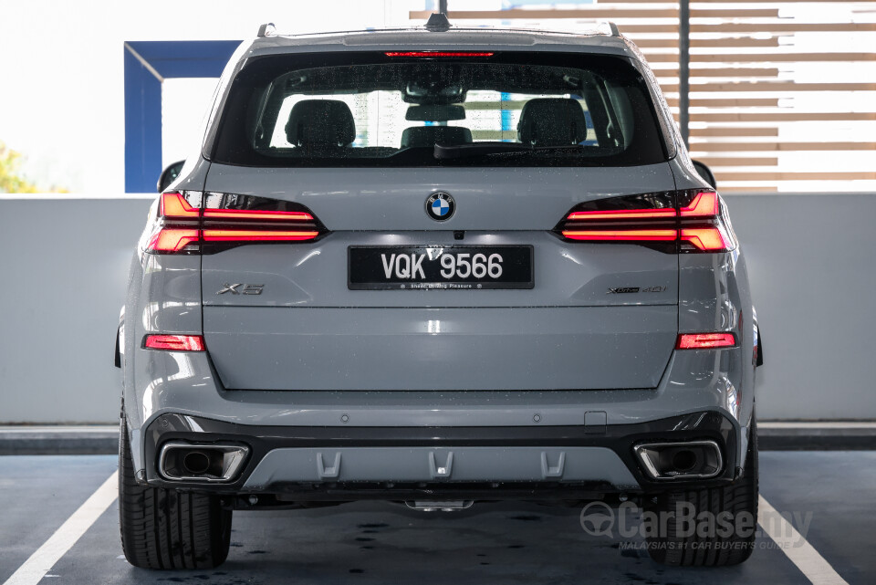 BMW X5 G05 LCI (2024) Exterior