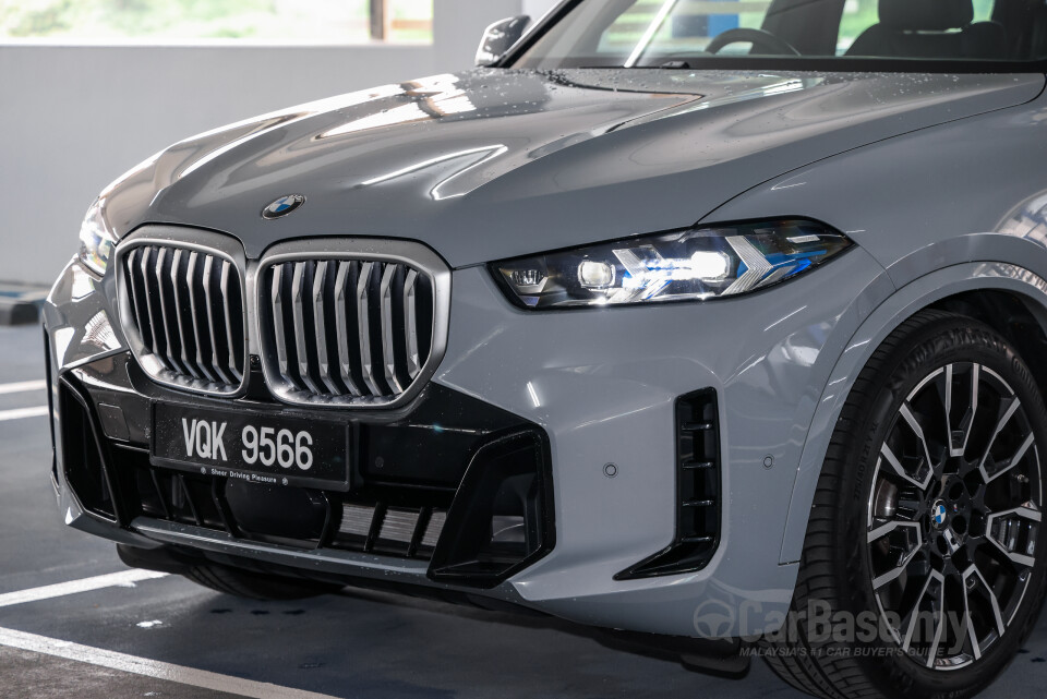 BMW X5 G05 LCI (2024) Exterior